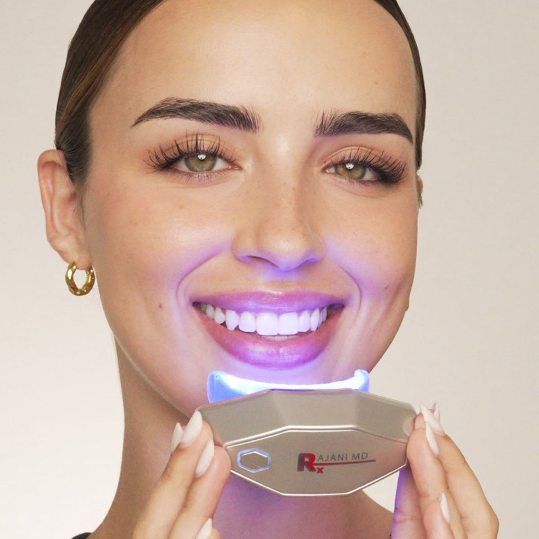 PlasmaGLO™ LED Lip & Mouth Device