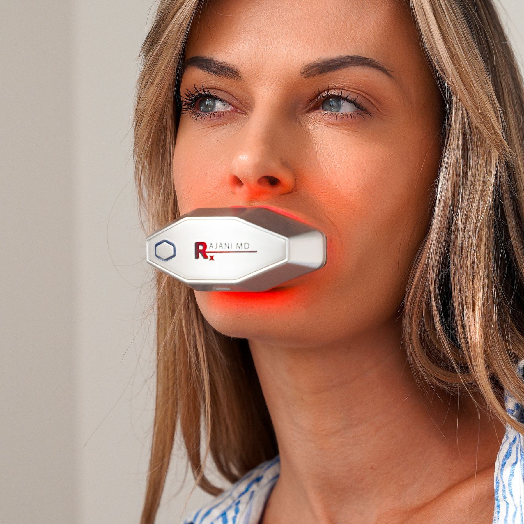 PlasmaGLO™ LED Lip & Mouth Device