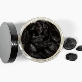 100% Organic Black Garlic